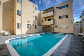 Los Angeles apartment for rent - Apartment Building in Los Angeles Pool