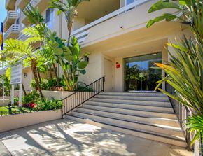 Los Angeles apartment for rent - Apartment Building in Los Angeles Entrance