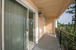 Northridge apartment for rent - Apartment Balcony and View
