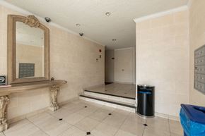 Los Angeles apartment for rent - Apartment Building in Los Angeles Lobby