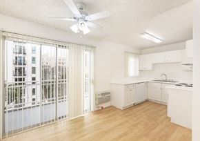 Los Angeles apartment for rent - Dining Room with Hardwood Floors and Fan