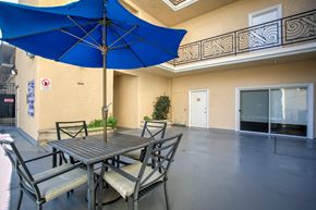 Los Angeles apartment for rent - Apartment Building in Los Angeles Courtyard