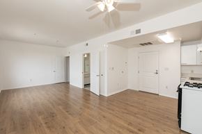 Los Angeles apartment for rent - Dining Room with Hardwood Floors and Fan