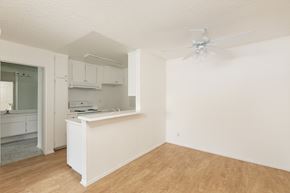 Los Angeles apartment for rent - Dining Room with Hardwood Floors and Fan