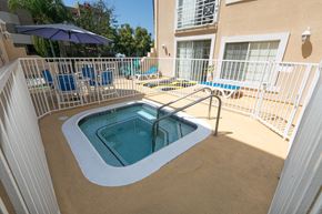 Los Angeles apartment for rent - Apartment Building in Los Angeles Jacuzzi