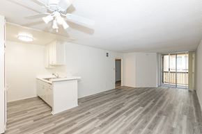 Los Angeles apartment for rent - Dining Room with Hardwood Floors and Fan