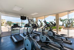 Los Angeles apartment for rent - A gym with treadmills and exercise bikes.