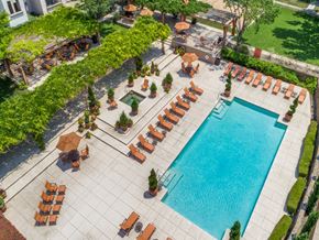 Plano apartment for rent - Pool and Spa at La Ventura Apartments, Plano, TX, 75093
