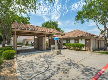 Car wash center 