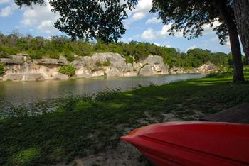 Side view of san gabriel river