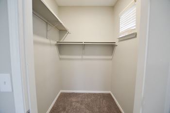 Walk in closet