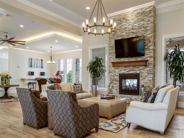 Plainville apartment for rent - Clubhouse living room at The Oasis at Plainville, Plainville, MA