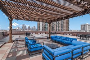 Dallas apartment for rent - Rooftop Patio at 3200 Main Lofts in Deep Ellum, Dallas, Texas, TX