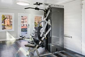 Charlotte apartment for rent - the gym at Johnston Creek Crossing in Charlotte, NC