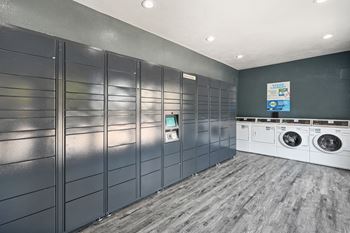 Amazon hub lockers