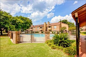 Longview apartment for rent - Pool Exterior at 600 Baylor in Longview Tx