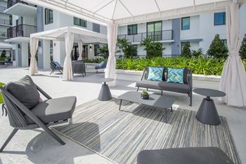 Pool cabana & outdoor entertainment bar