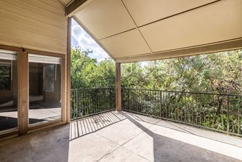 Large patio/balcony*