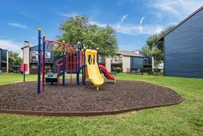 Dallas apartment for rent - the preserve at ballantyne commons childrens playground