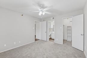 Irving apartment for rent - B1 bedroom at Jefferson Place in Irving, Tx
