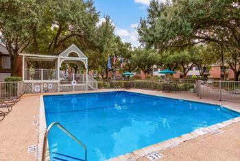 Sparkling swimming pool