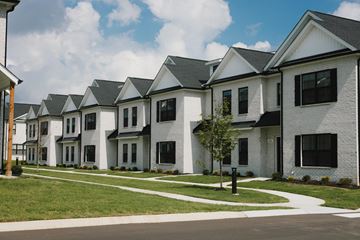 Lebanon townhouse for rent - Legends Townhomes