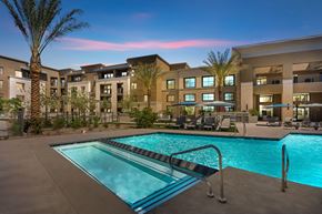 Tempe apartment for rent - aubrey evening pool