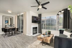 Glendale apartment for rent - living room