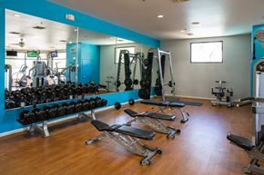 Phoenix apartment for rent - fitness center