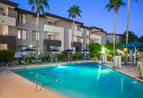 Phoenix apartment for rent - swimming pool