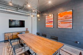 San Diego apartment for rent - Ollie study room