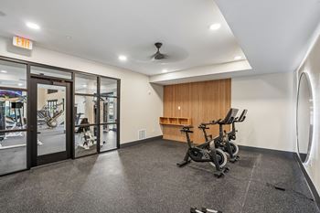 Dynamic fitness center