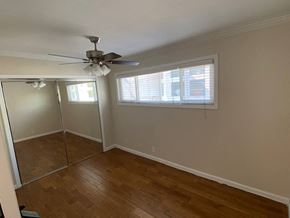 Hermosa Beach apartment for rent - Bedroom with wood floors