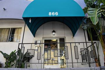 West Hollywood apartment for rent - the building in which the hotel is located