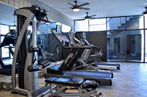 Torrance apartment for rent - View of community fitness center with