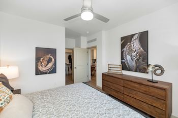 Private main bedrooms with en suite bathroom*