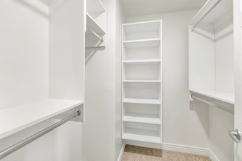 Walk in closet