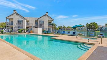 Seasonally heated swimming pool