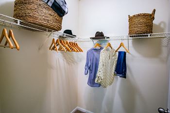 Chandler park apartments clostet
