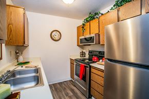 Laughlin apartment for rent - Full Kitchen with Stainless Steel Appliances at Apartments 89029