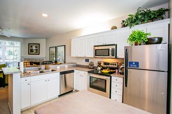 The colonnade apartments spacious gourmet kitchen with island upgrade