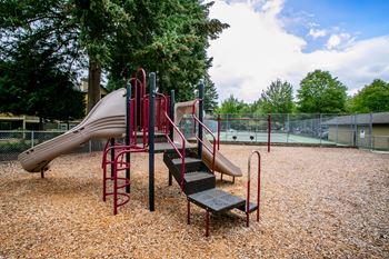 The park apartments children's playground