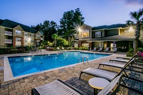 Smyrna apartment for rent - Swimming Pool at Glen Park Apartment Rentals