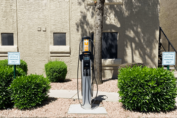Towne square apartments ev chargers