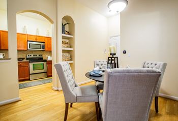 The reserve on cave creek apartments arched entryways