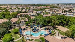 Avondale apartment for rent - Gated Community at Versante Apartment Homes Avondale, AZ 85323
