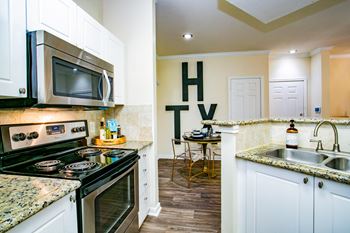 Chandler park apartments kitchen