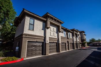 The reserve on cave creek apartments detached garages