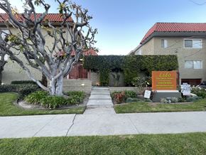 Los Angeles apartment for rent - Front Bldg  at Lido Apartments - 10535 Rose Ave, California, 90034