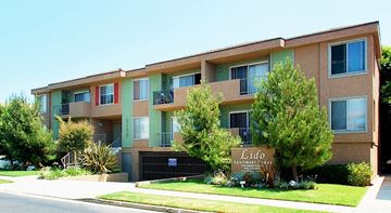 Los Angeles apartment for rent - Apartment building with the name Lido on the front.